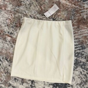 Elegant White Women's Skirt size M